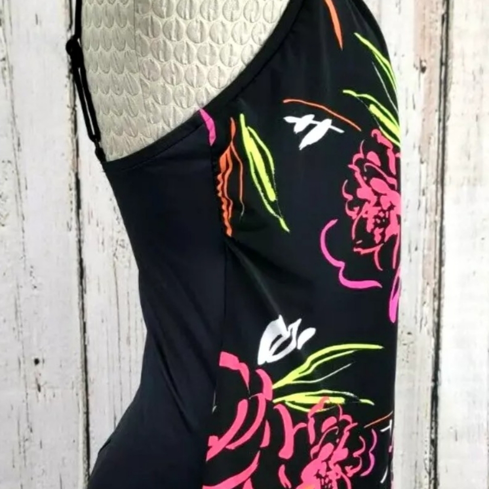 Women's Miraclesuit Slimming Tummy Control Shapewear One Piece Swimsuit $146 NEW - Picture 5 of 11